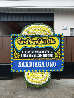 Papan Bunga Duka di Sumbersuko