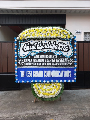 Papan Bunga Duka di Sumbersuko
